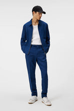 Afbeelding in Gallery-weergave laden, J.LINDEBERG SOREN LINEN PANTS Estate Blue